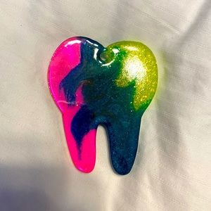 Handmade Resin tooth magnet